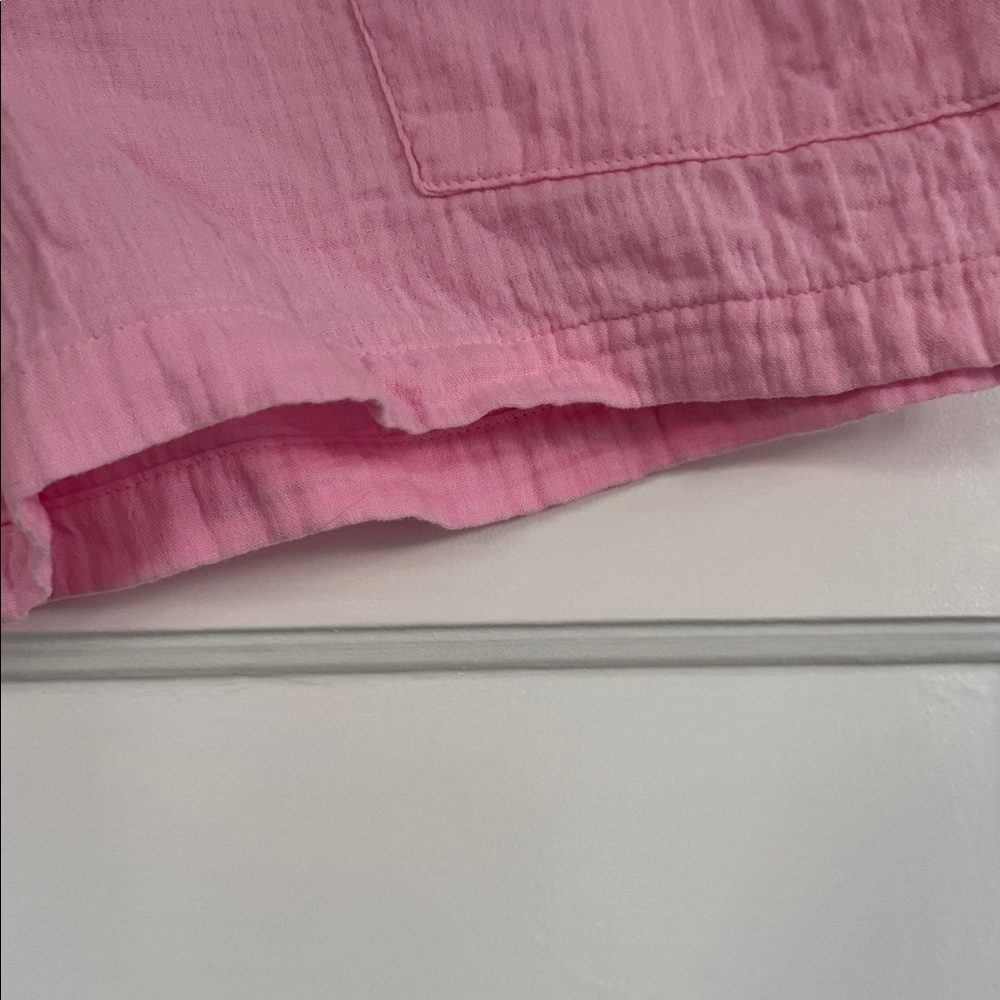 GAP Crinle Gauze Shorts Old School Pink Medium - Picture 9 of 11